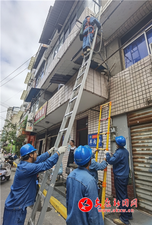 �h�I늾W�ˆT�������R����|�M������